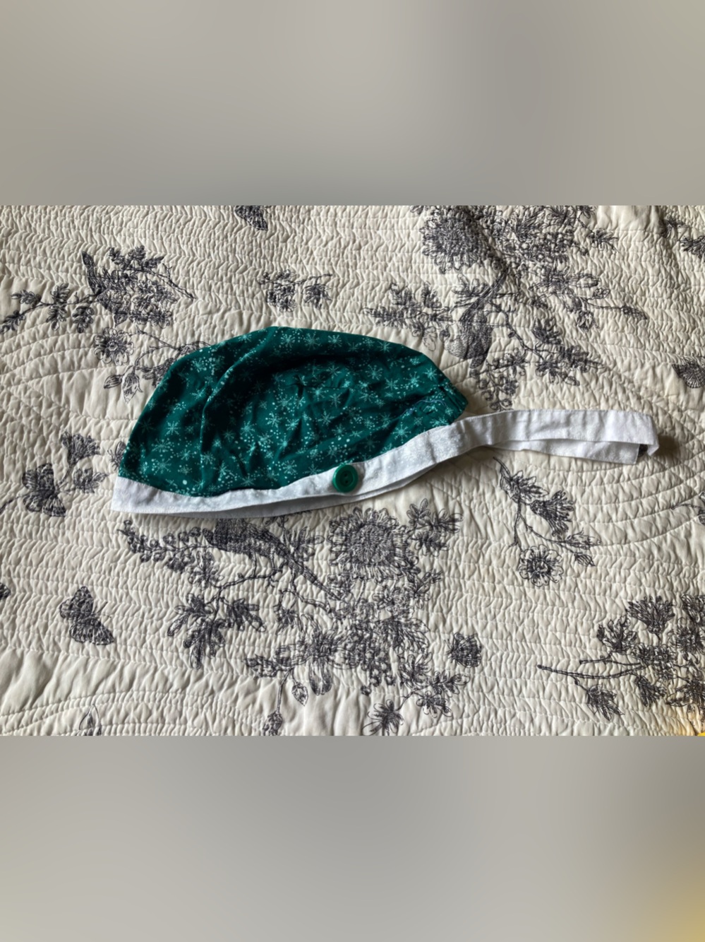 Handmade winter theme scrub cap
❄️❄️